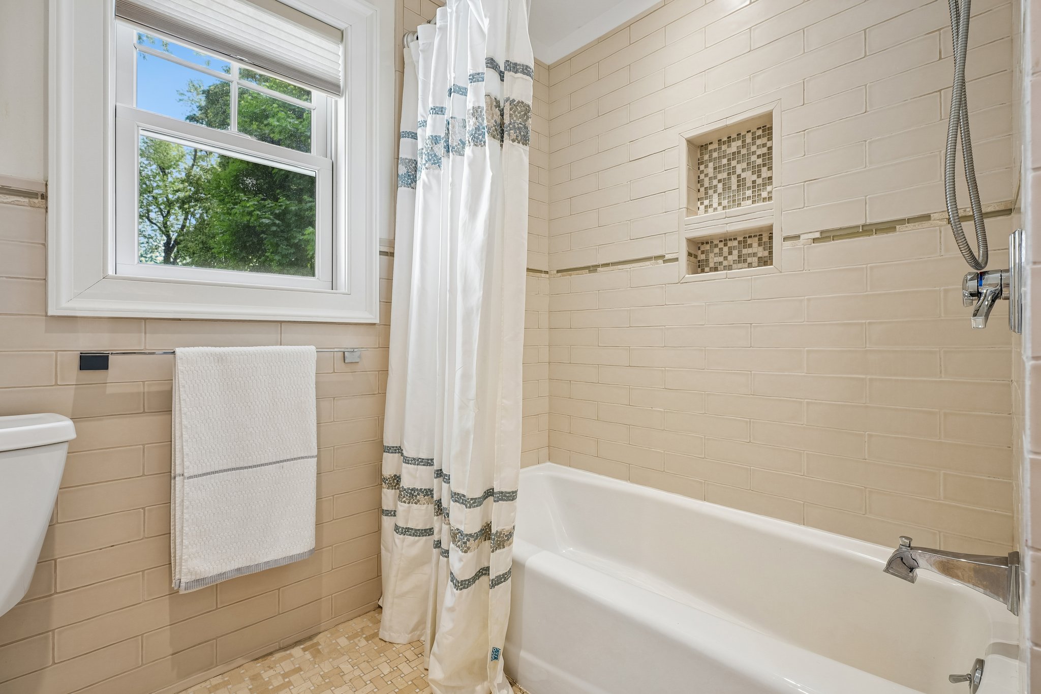  11 Mount Vernon Road, Montclair, NJ 07043 - 物件實景