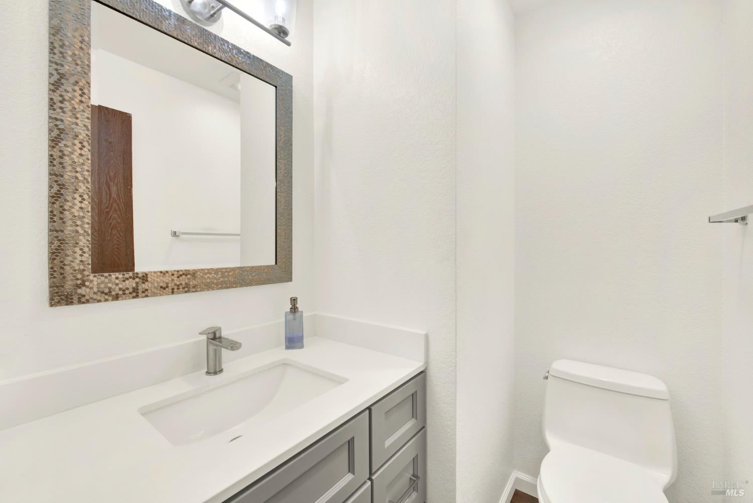 Suisun City, California, 94585, United States, 4 Bedrooms Bedrooms, ,3 BathroomsBathrooms,Residential,For Sale,1989604