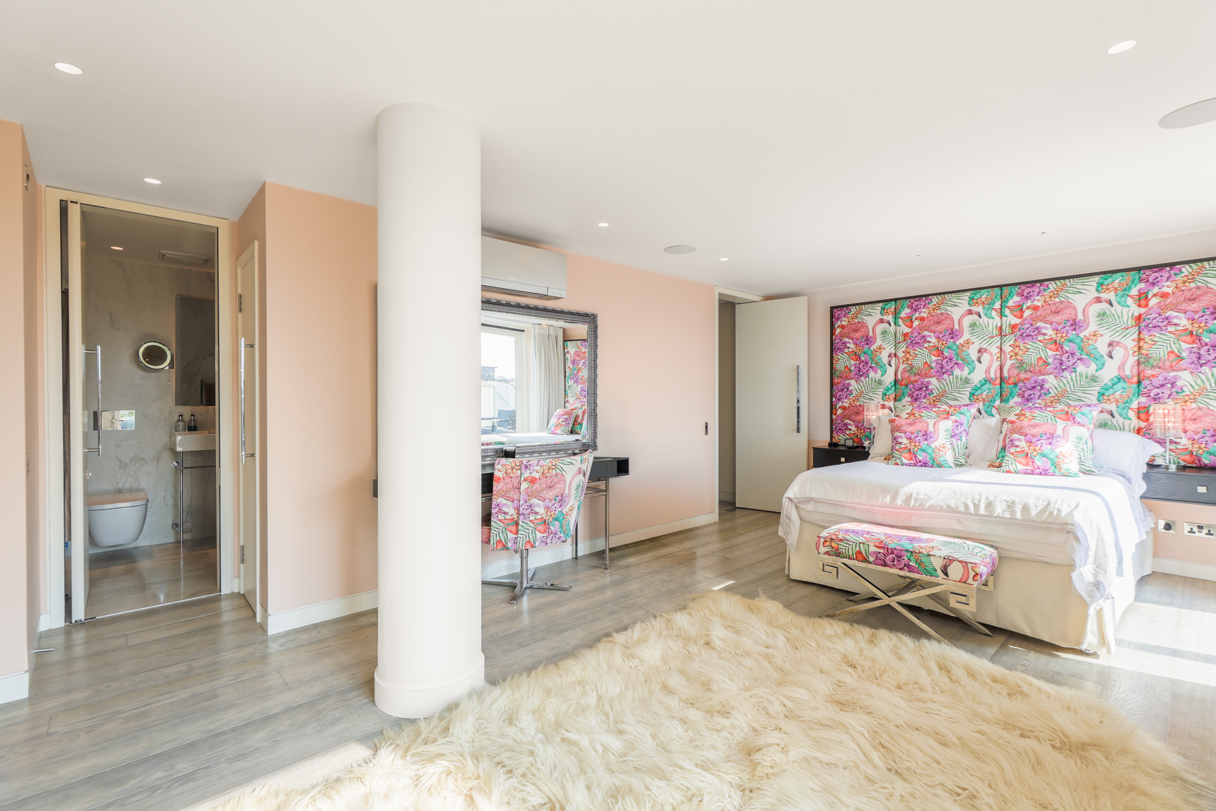  A riverside penthouse with exceptional Tower Bridge views - 物件實景