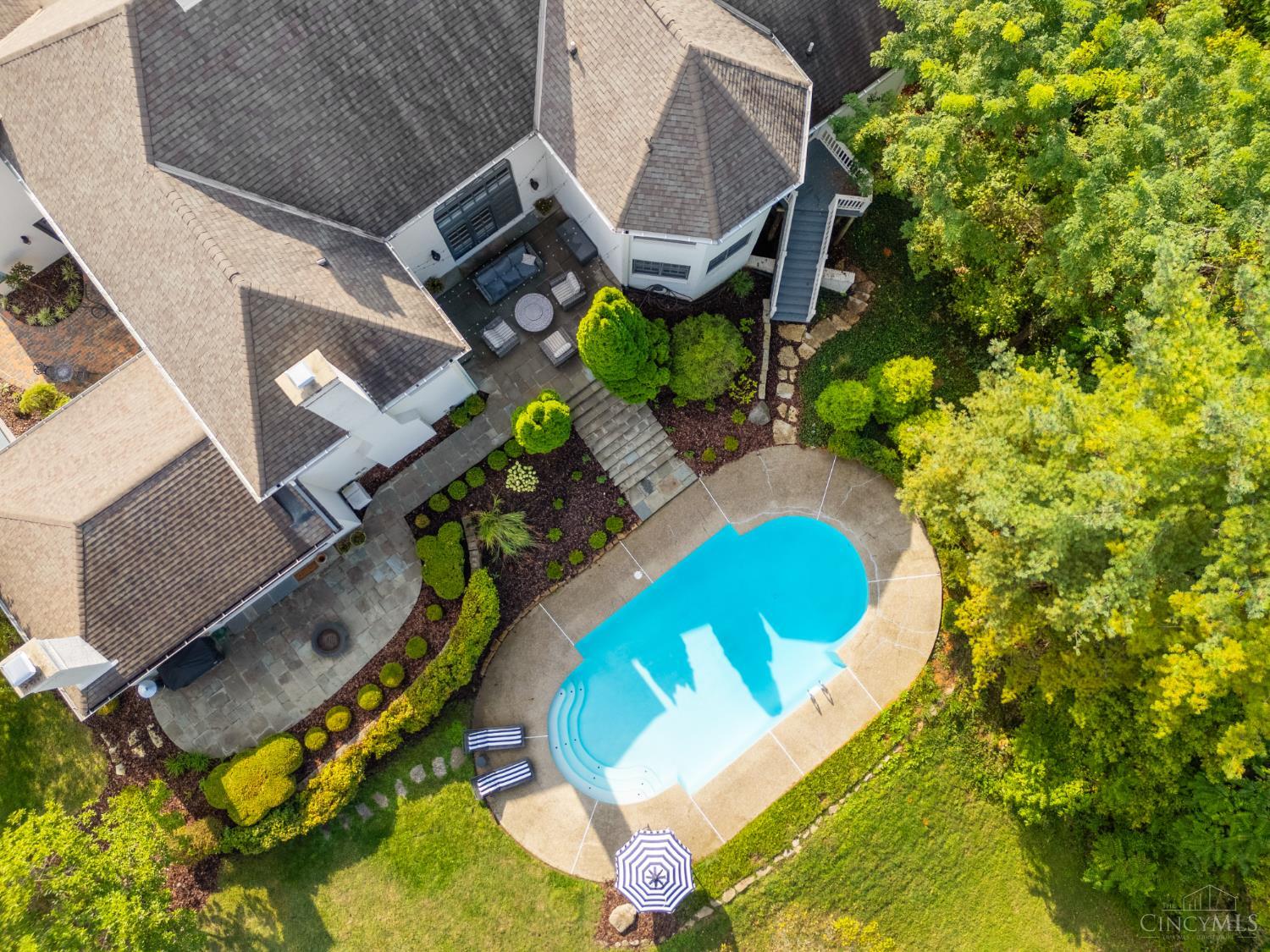 Indian Hill, Ohio, 45243, United States, 6 Bedrooms Bedrooms, ,6 BathroomsBathrooms,Residential,For Sale,1988280