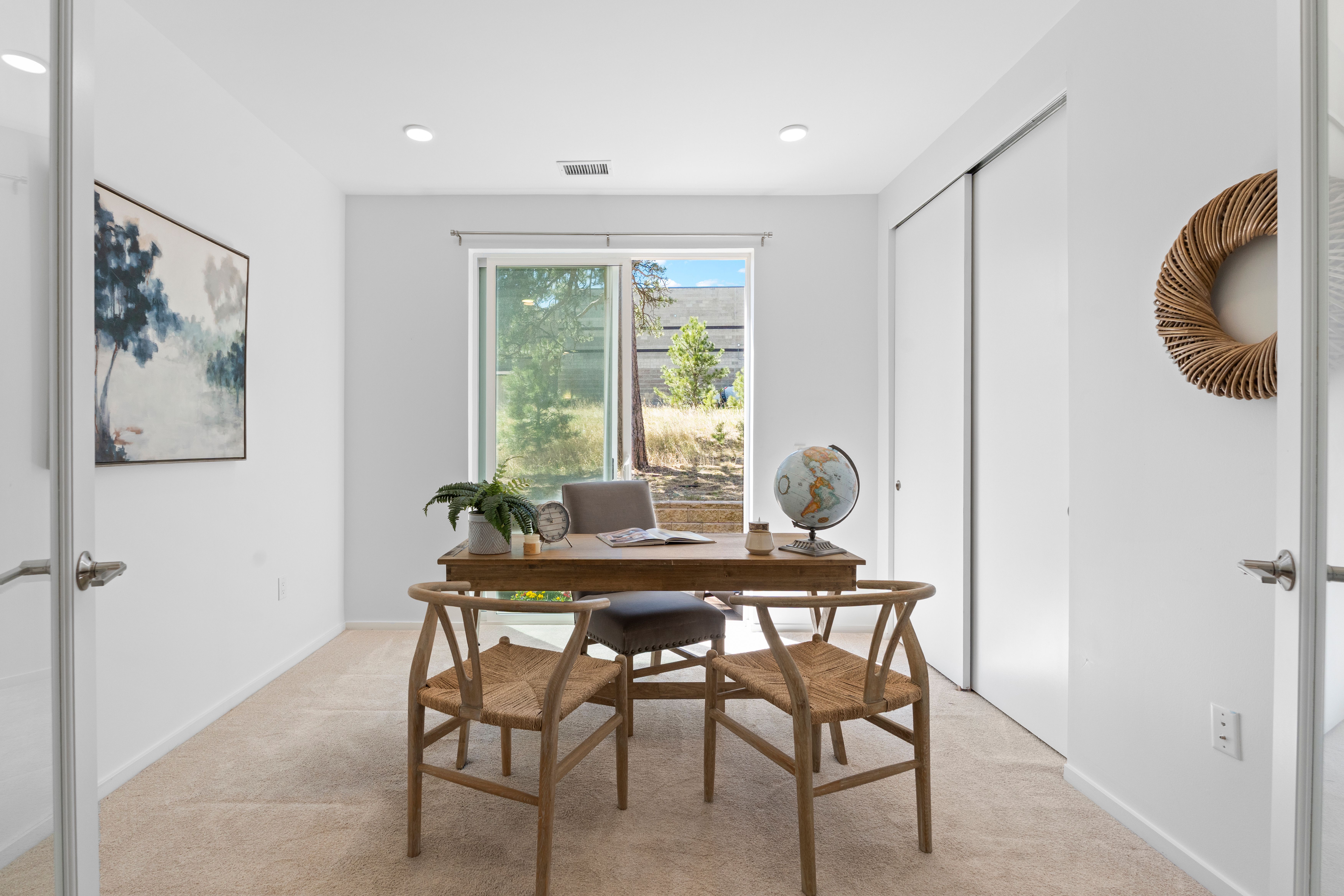  Experience Elevated Mountain Living in This Premier Evergreen Condo - 物件實景