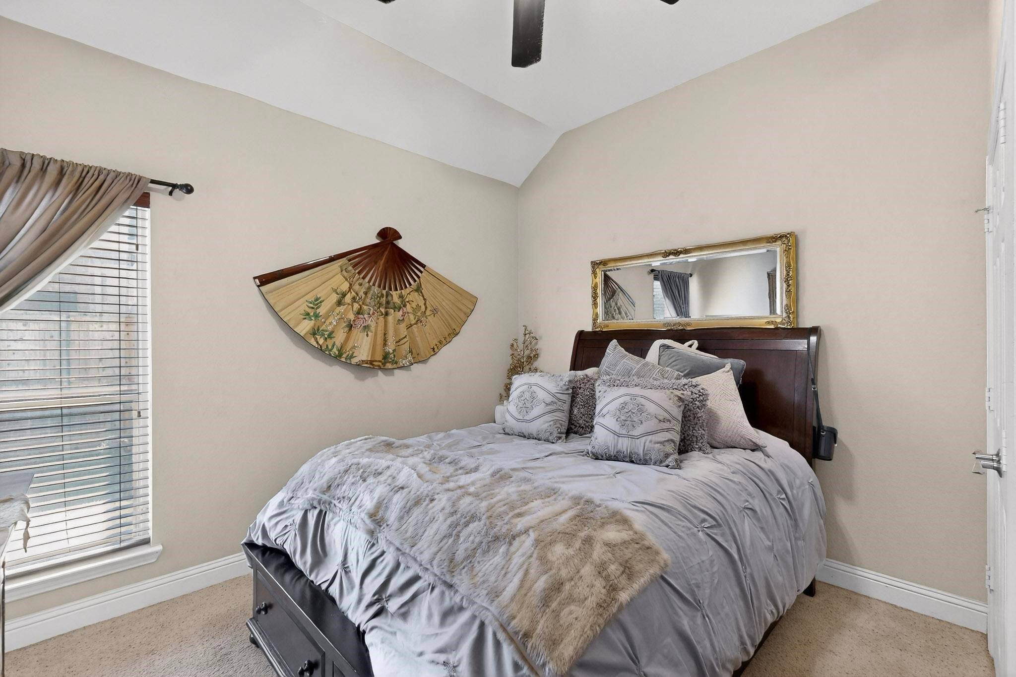 Mansfield, Texas, 76063, United States, 5 Bedrooms Bedrooms, ,3 BathroomsBathrooms,Residential,For Sale,1999232