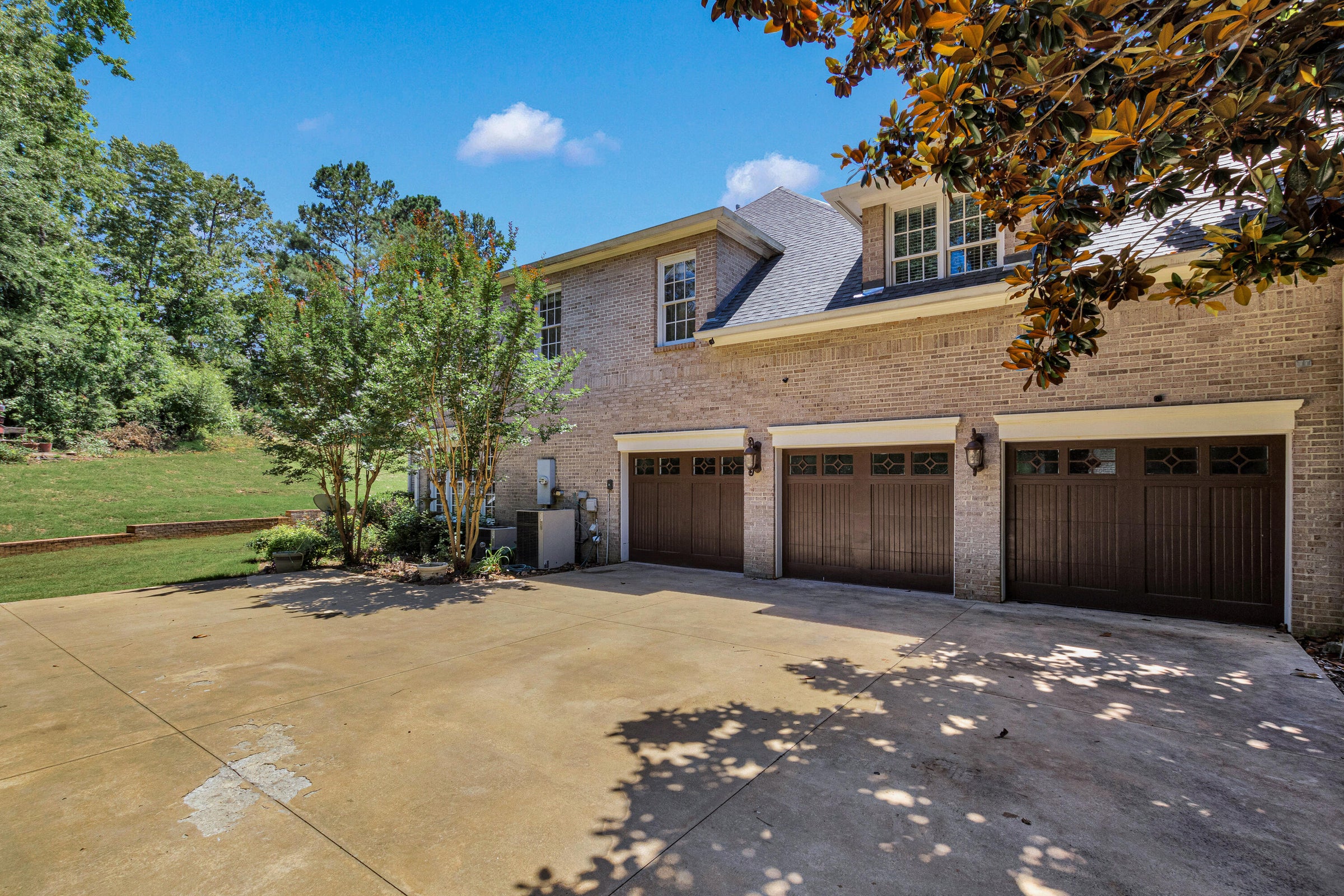 Fulton, Mississippi, 38843, United States, 4 Bedrooms Bedrooms, ,4 BathroomsBathrooms,Residential,For Sale,1976372