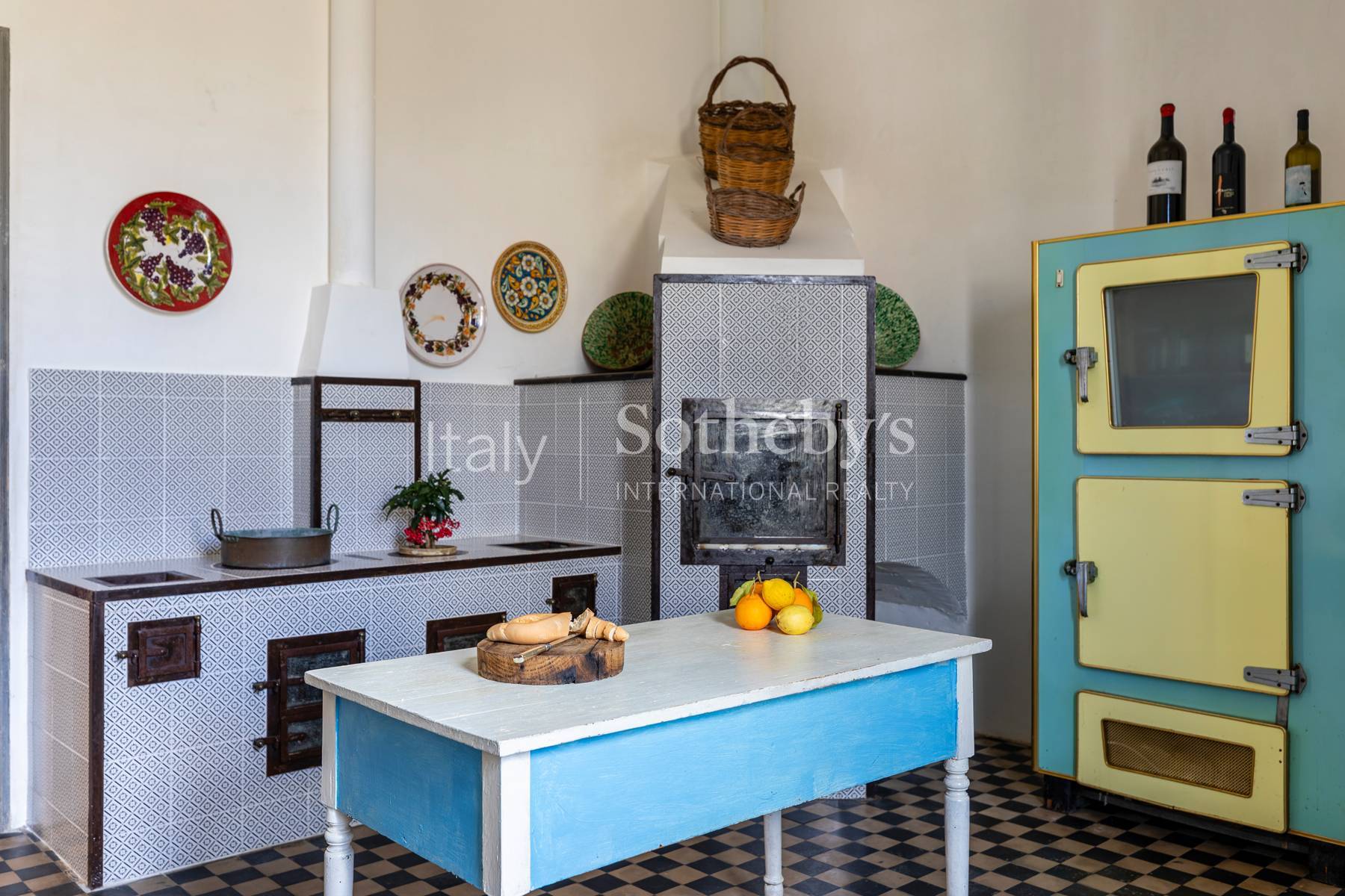  Historic Sicilian wine estate with vineyards and olive grove - 物件實景