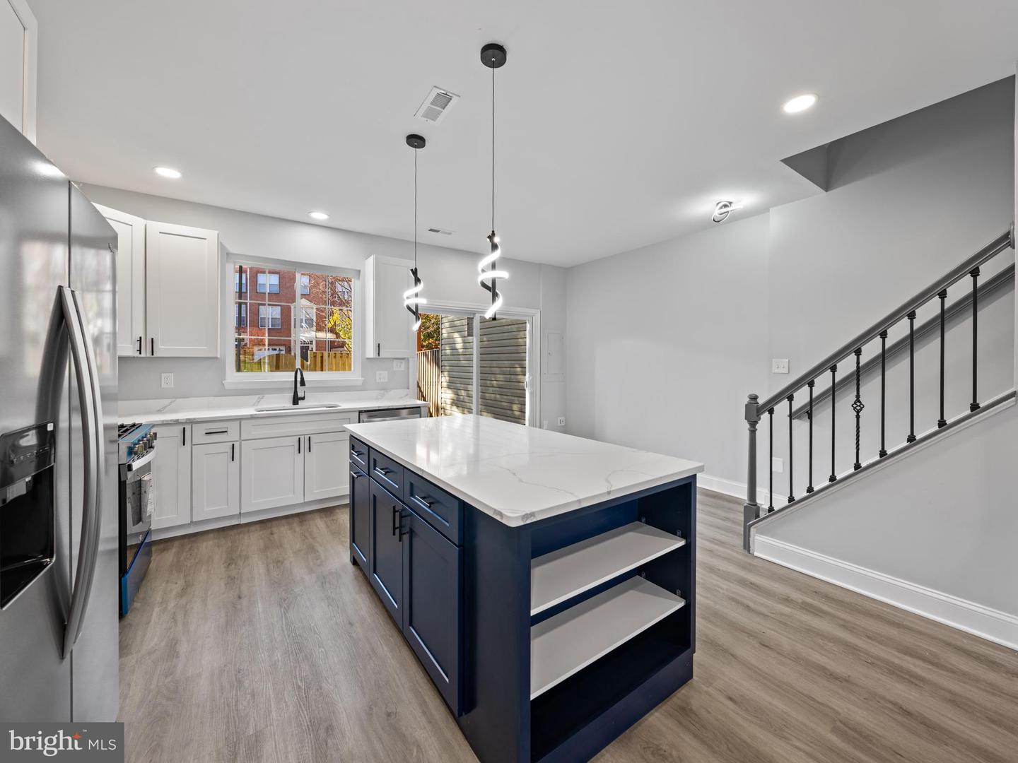 Herndon, Virginia, 20171, United States, 4 Bedrooms Bedrooms, ,4 BathroomsBathrooms,Residential,For Sale,1989077