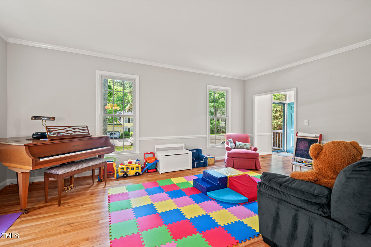 Durham, North Carolina, 27705, United States, 3 Bedrooms Bedrooms, ,3 BathroomsBathrooms,Residential,For Sale,1846850