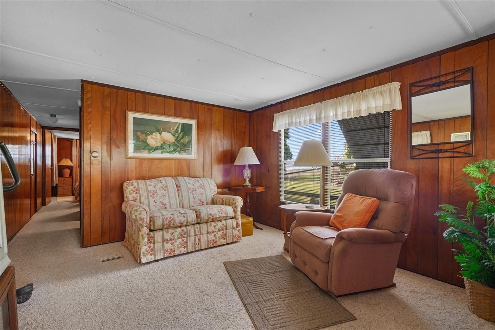 LAKE WALES, Florida, 33898, United States, 6 Bedrooms Bedrooms, ,5 BathroomsBathrooms,Residential,For Sale,1974565