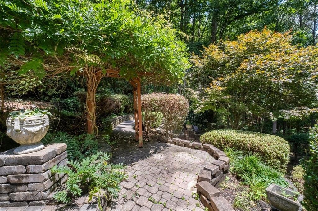 Woodstock, Georgia, 30189, United States, 4 Bedrooms Bedrooms, ,4 BathroomsBathrooms,Residential,For Sale,1859984