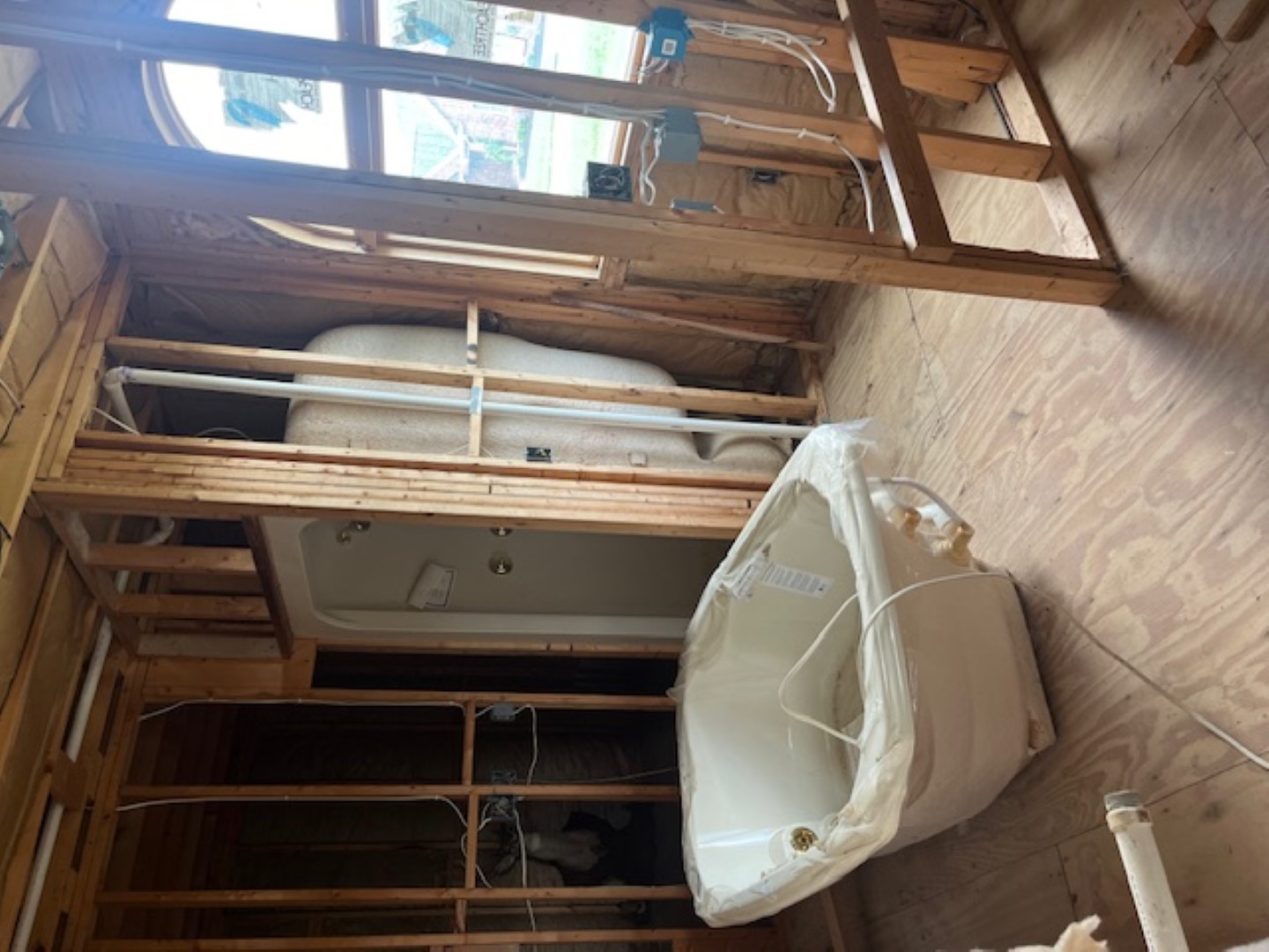 Barboursville, West Virginia, 25504, United States, 6 Bedrooms Bedrooms, ,6 BathroomsBathrooms,Residential,For Sale,1975244