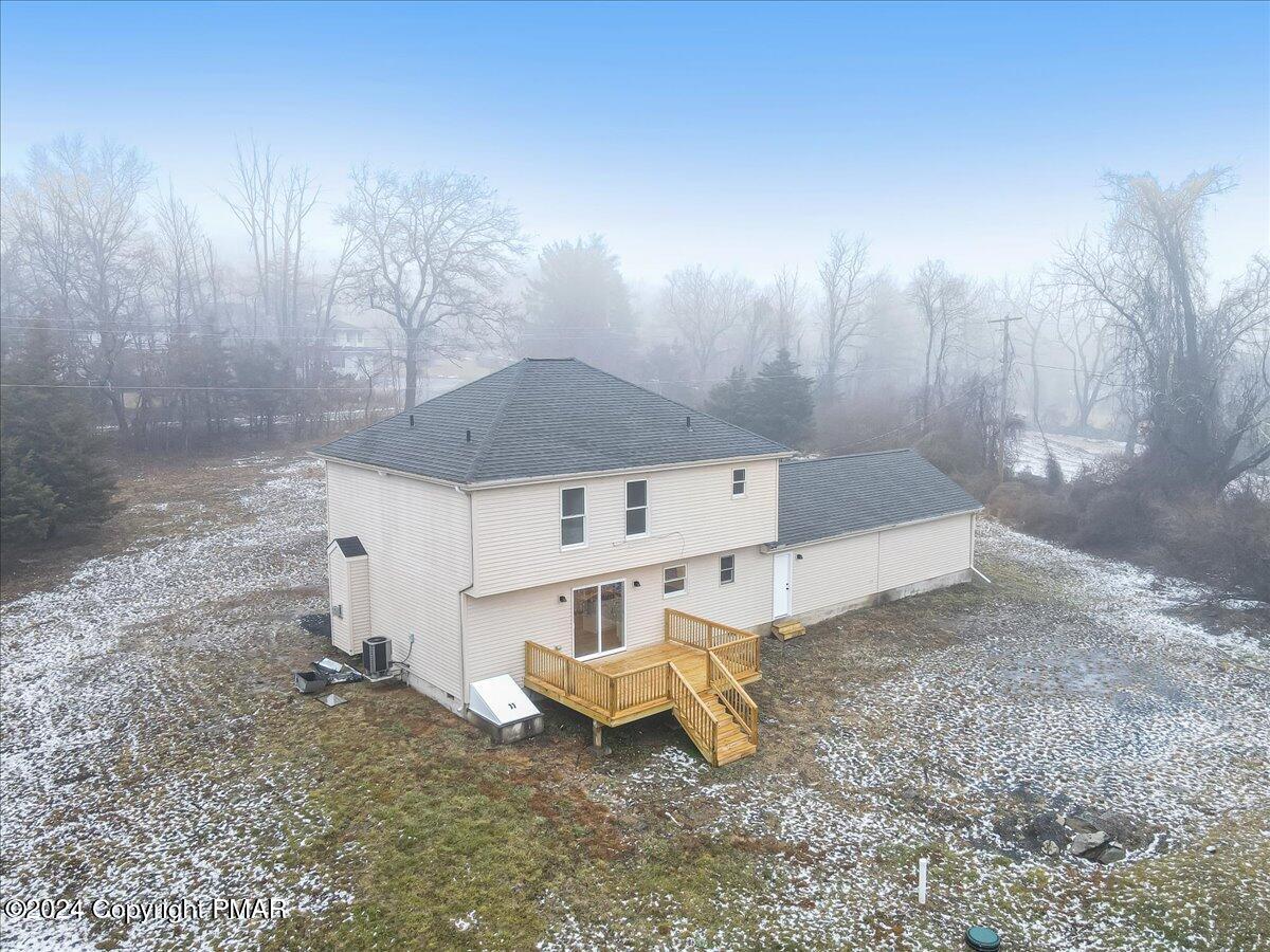 Stroudsburg, Pennsylvania, 18360, United States, 4 Bedrooms Bedrooms, ,3 BathroomsBathrooms,Residential,For Sale,1858259