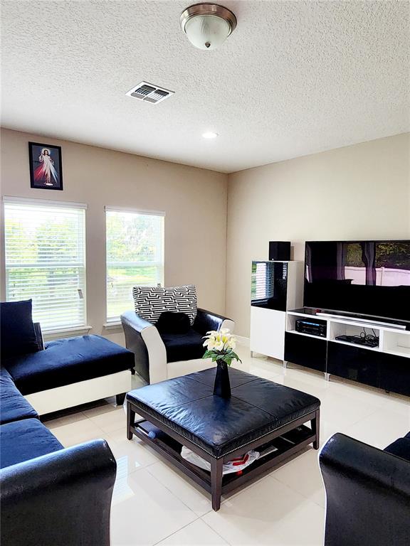 Winter Garden, Florida, 34787, United States, 5 Bedrooms Bedrooms, ,4 BathroomsBathrooms,Residential,For Sale,1868567