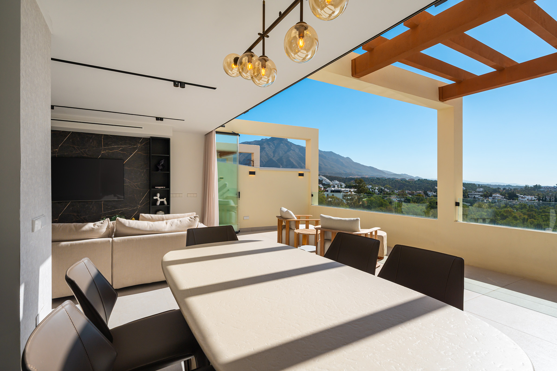  Contemporary Apartment with panoramic views in Nueva Andalucía - 物件實景