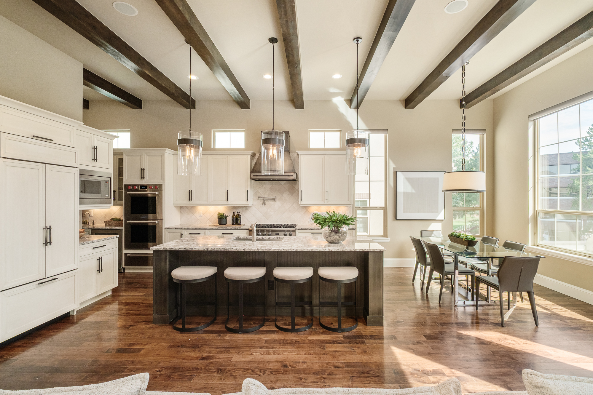  where  luxury meets modern convenience - 物件實景