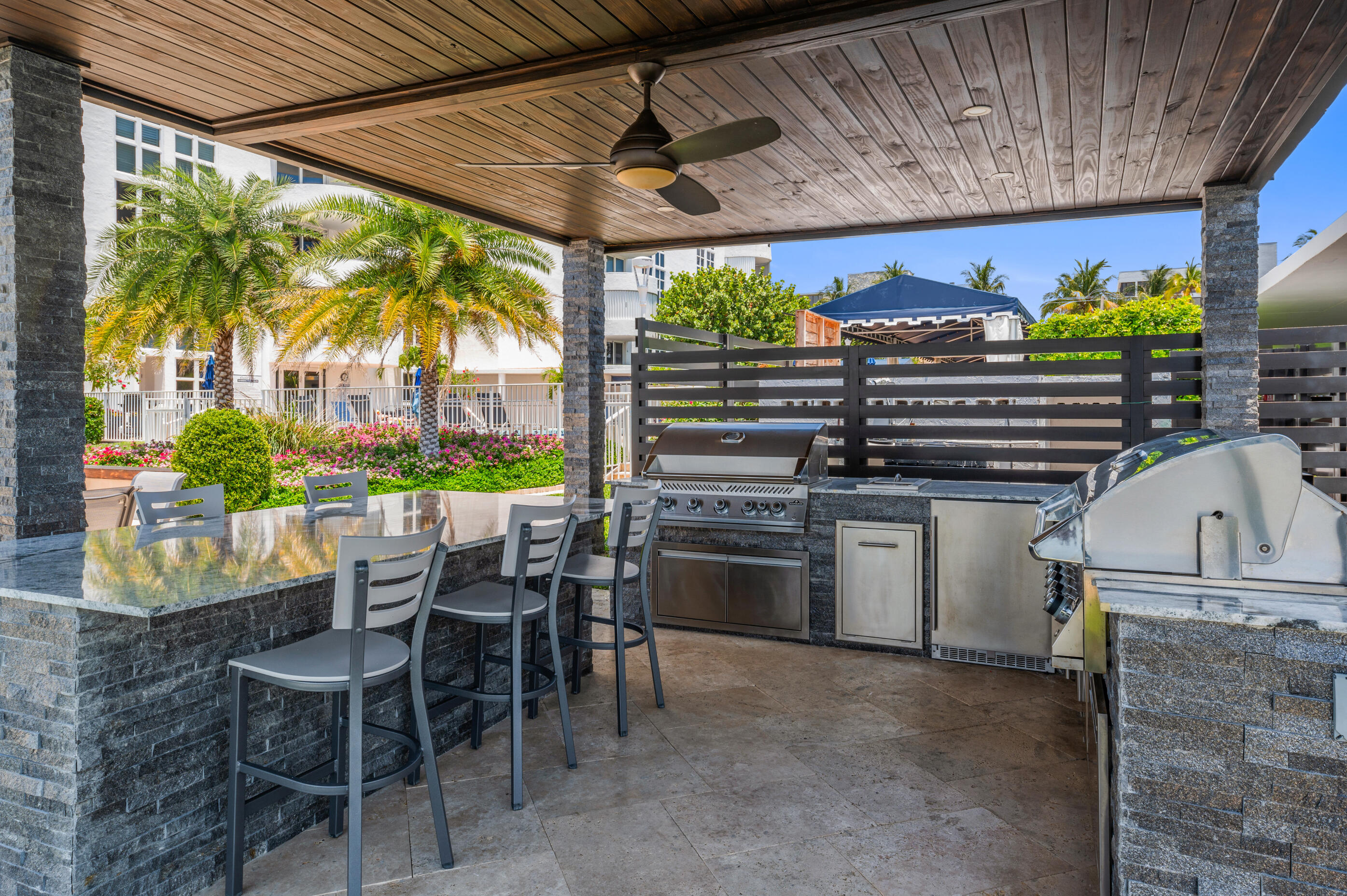 Delray Beach, Florida, 33483, United States, 2 Bedrooms Bedrooms, ,2 BathroomsBathrooms,Residential,For Sale,1826520