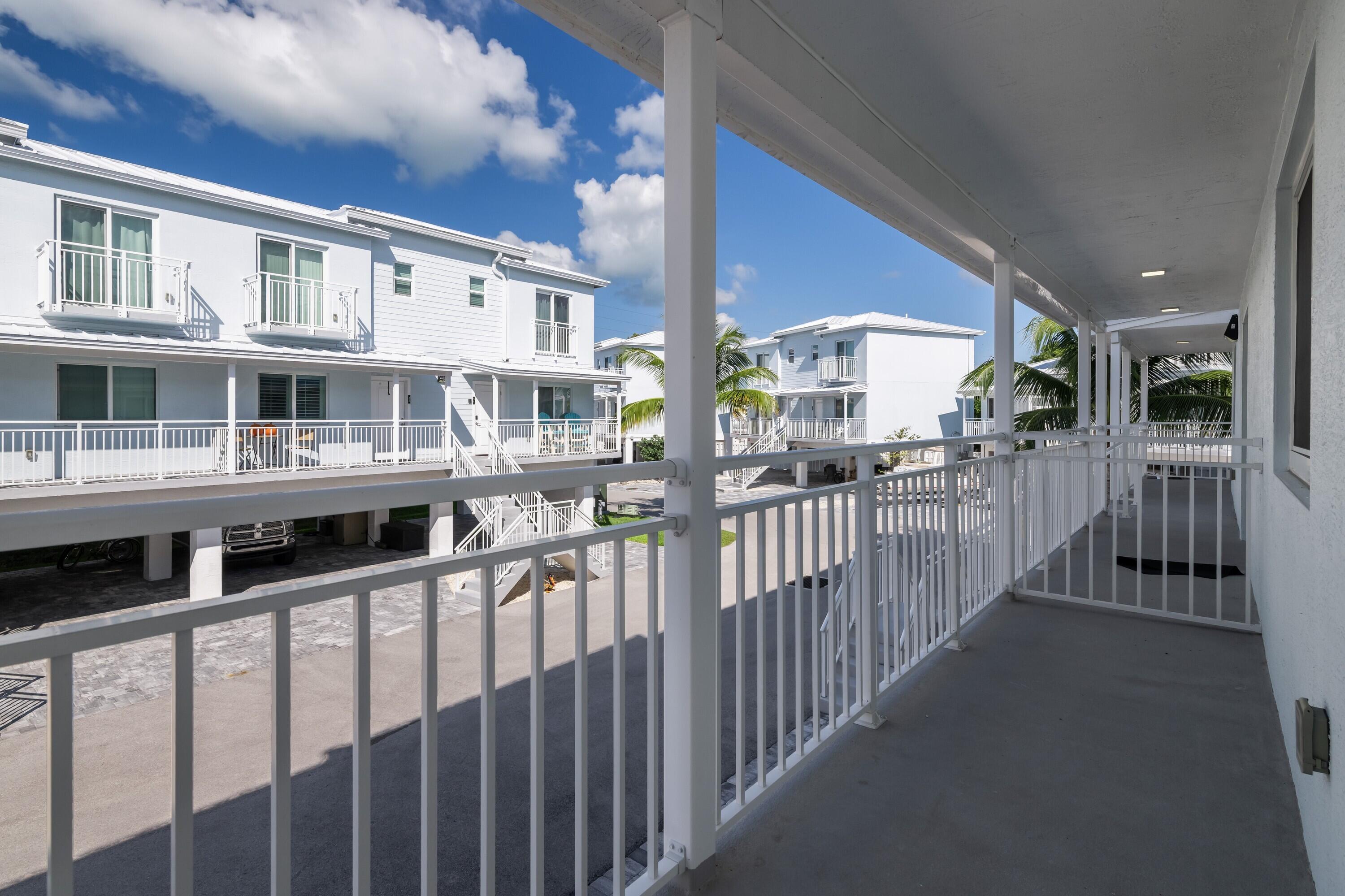 MARATHON, Florida, 33050, United States, 1 Bedroom Bedrooms, ,2 BathroomsBathrooms,Residential,For Sale,2001923