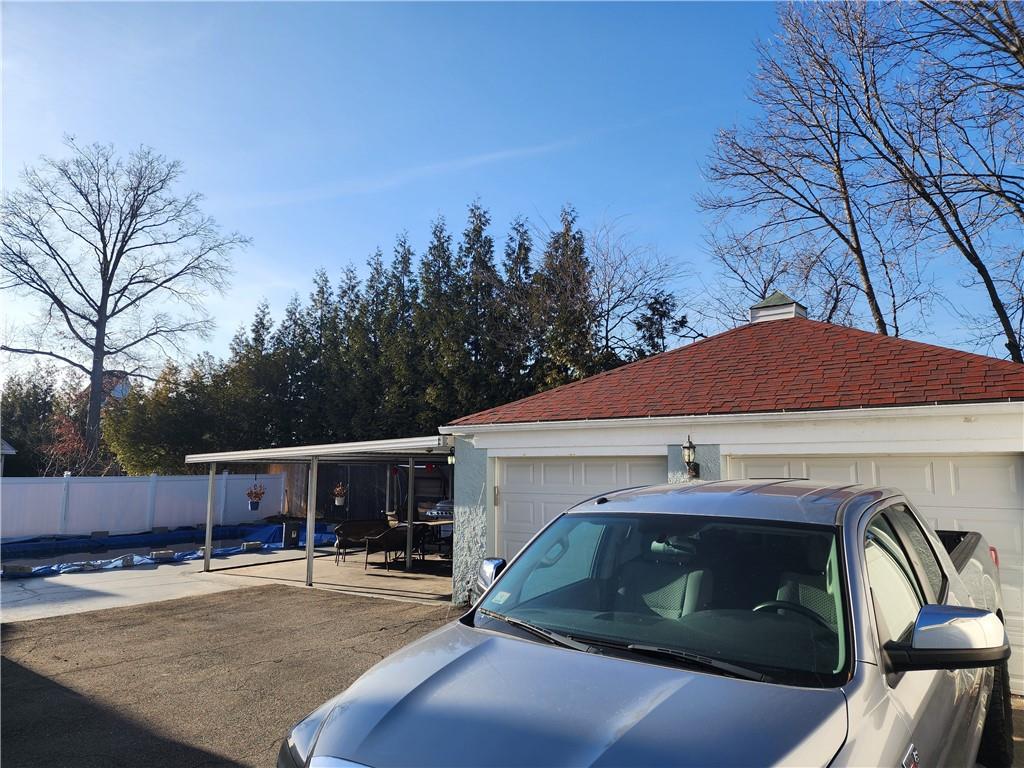 Cranston, Rhode Island, 02905, United States, 5 Bedrooms Bedrooms, ,3 BathroomsBathrooms,Residential,For Sale,1930877