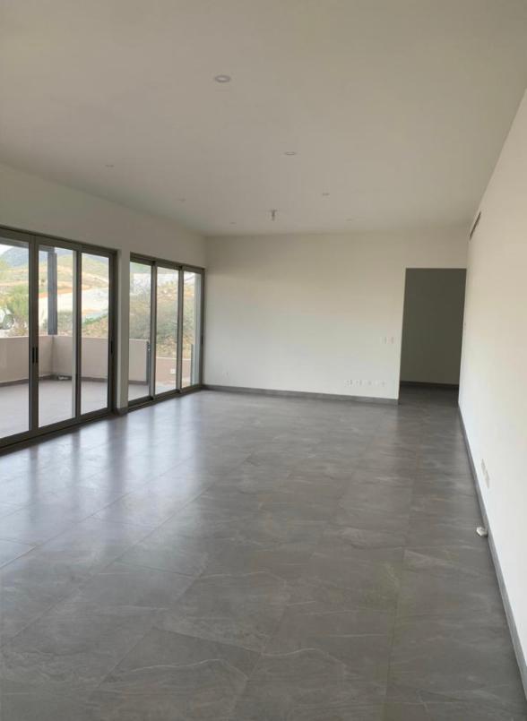 Terralta Residencial & Country Club, García, Nuevo León, 66010, Mexico, 4 Bedrooms Bedrooms, ,5 BathroomsBathrooms,Residential,For Sale,Terralta Residencial & Country Club,1444378