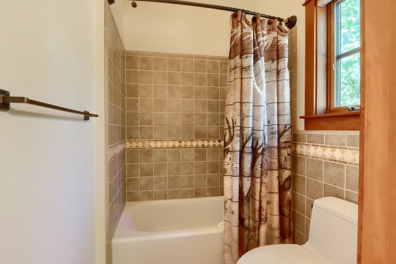 Yosemite West, California, 95389, United States, 3 Bedrooms Bedrooms, ,2 BathroomsBathrooms,Residential,For Sale,2005535