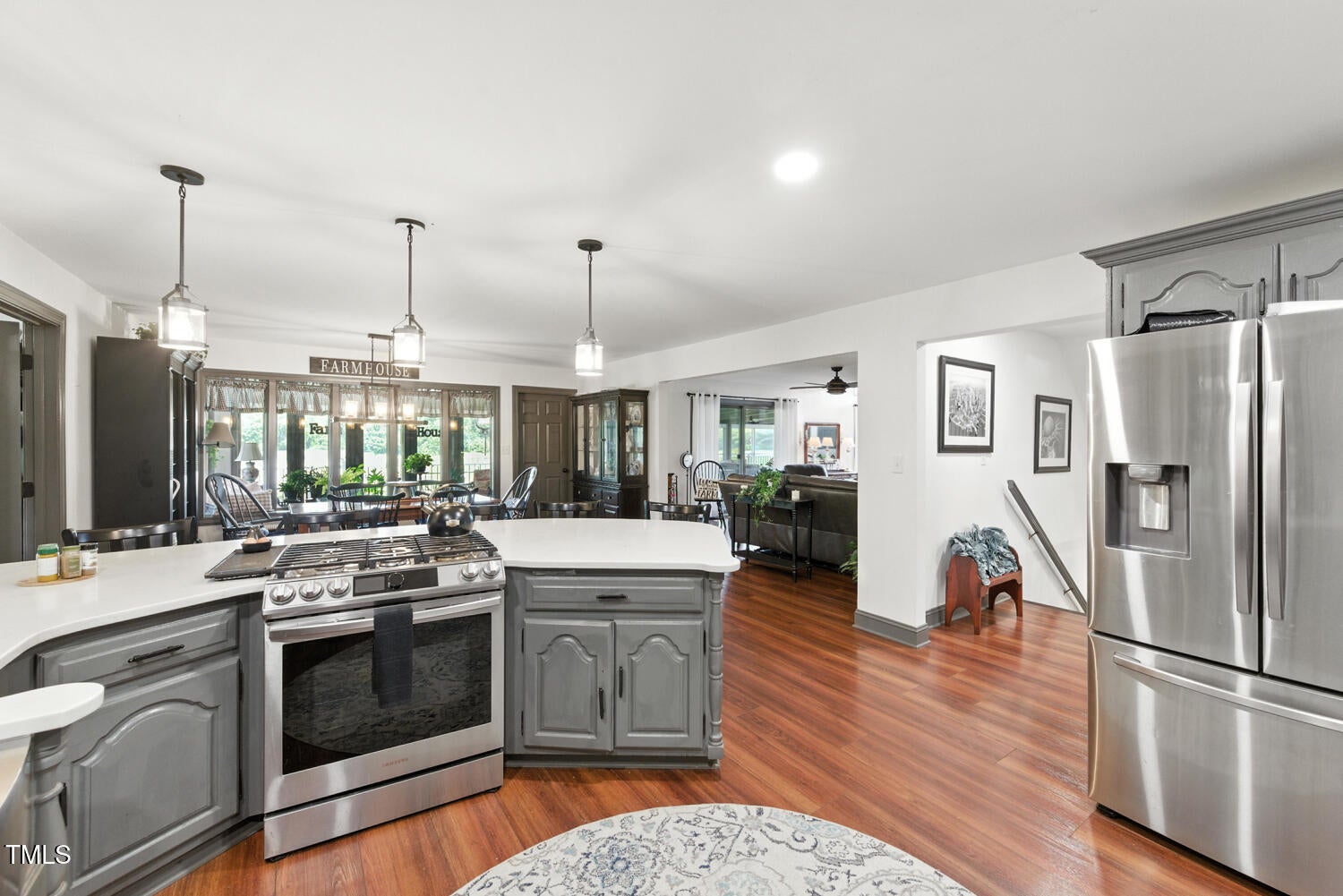 Newton Grove, North Carolina, 28366, United States, 5 Bedrooms Bedrooms, ,8 BathroomsBathrooms,Residential,For Sale,1892259