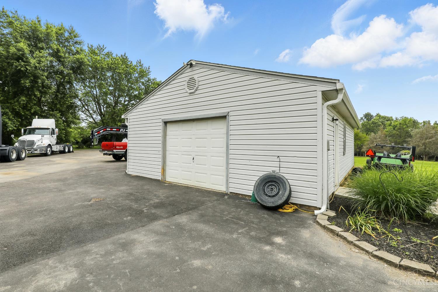 Farmersville, Ohio, 45325, United States, 3 Bedrooms Bedrooms, ,2 BathroomsBathrooms,Residential,For Sale,1856910