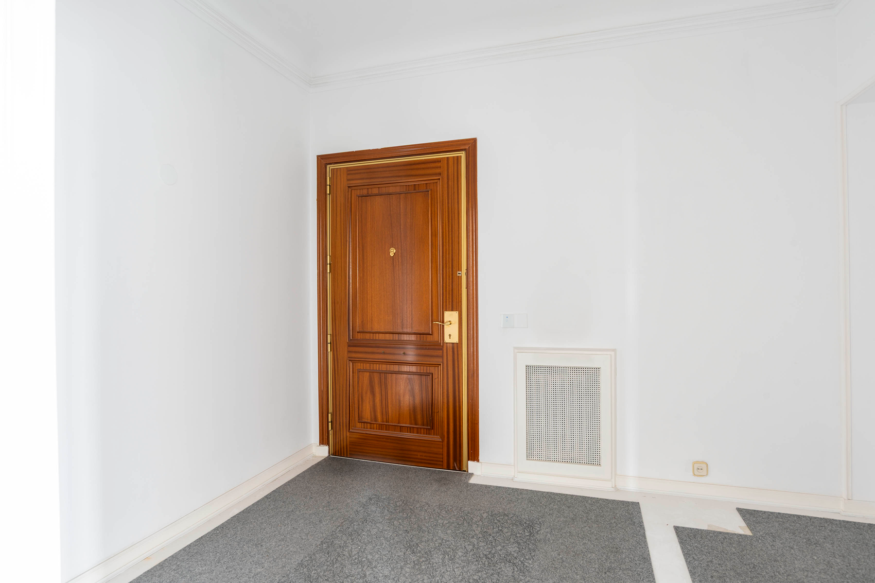  Apartment in El Viso to renovate - 物件實景