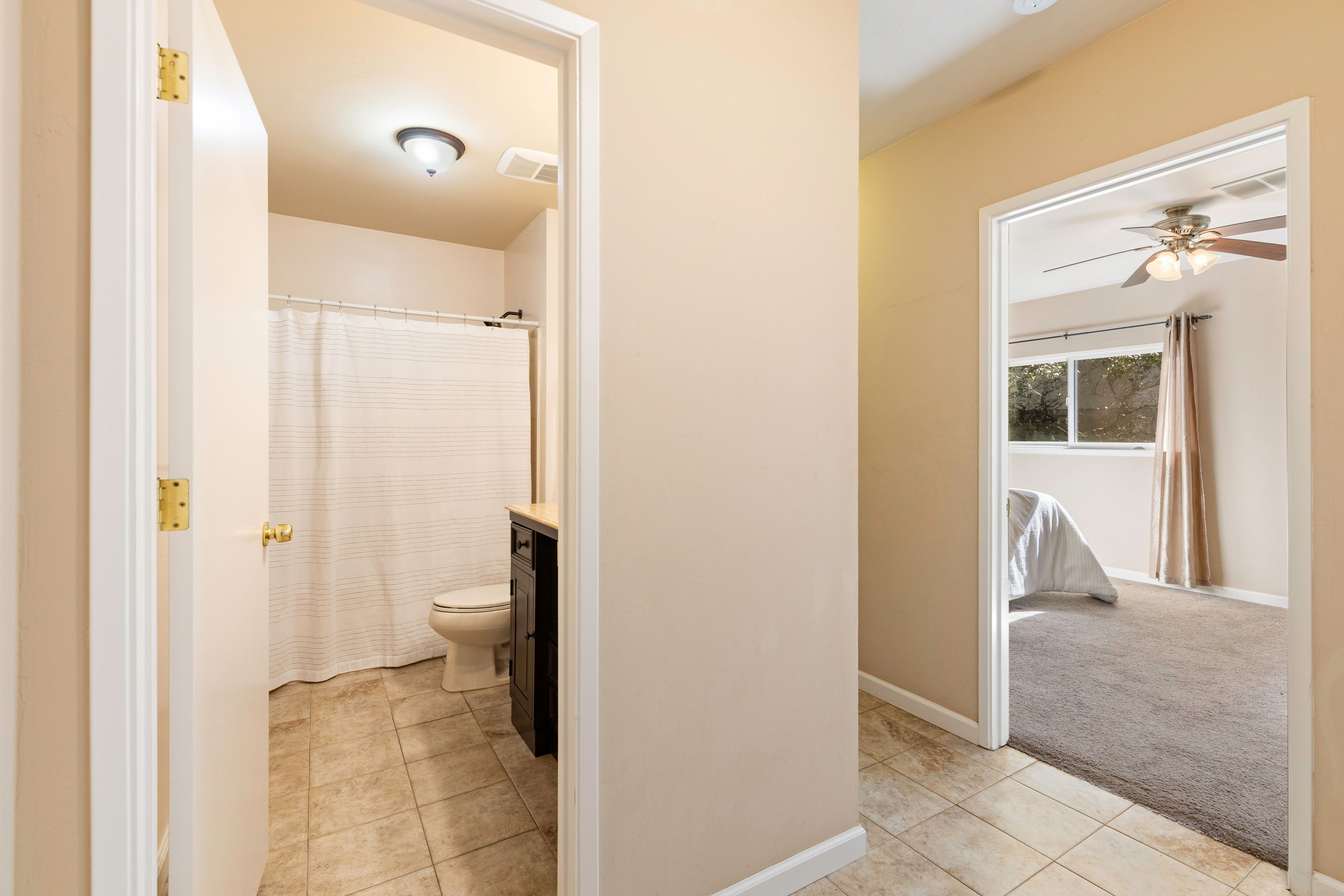  1870 Westlake Drive - 物件實景