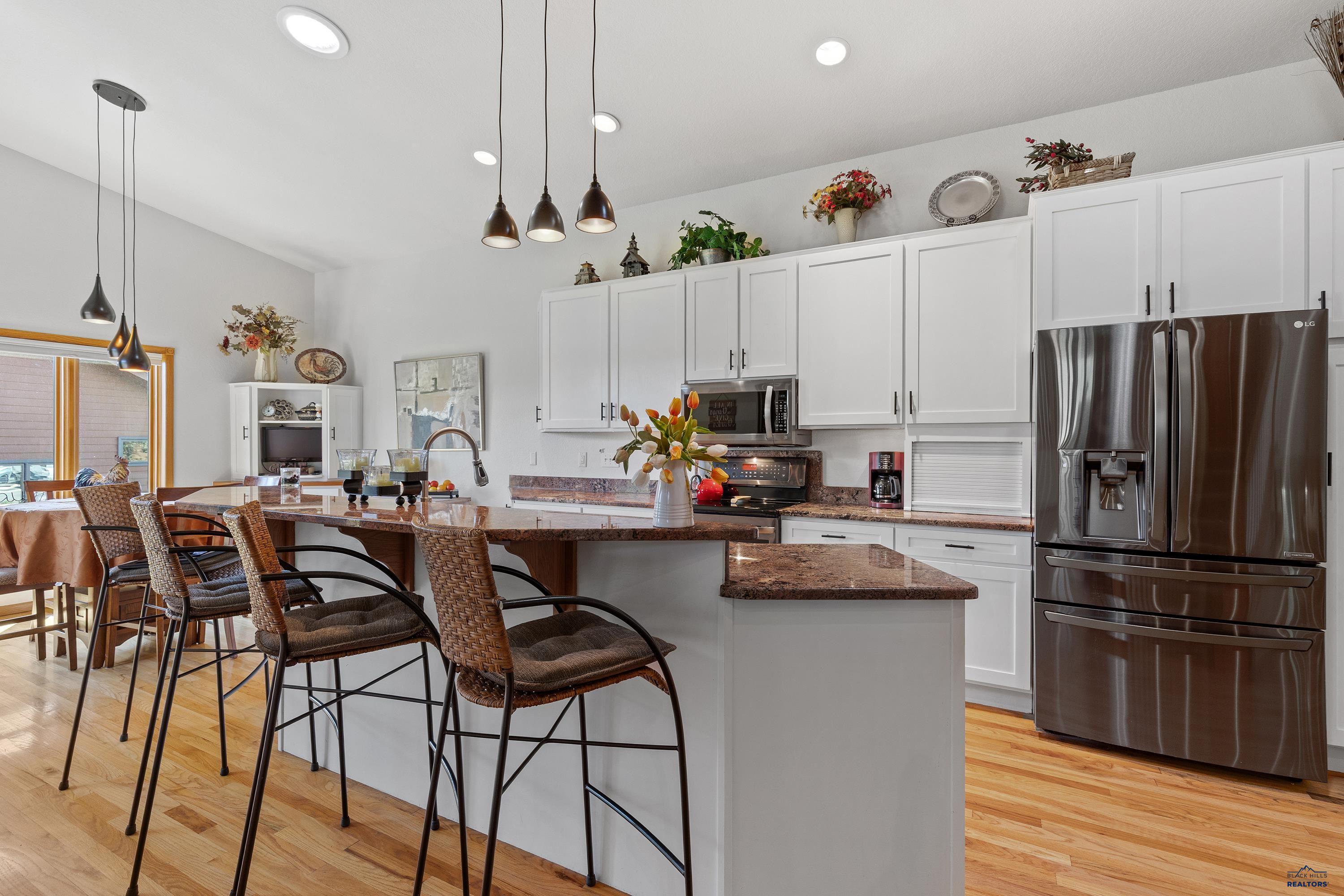 Rapid City, South Dakota, 57702, United States, 3 Bedrooms Bedrooms, ,3 BathroomsBathrooms,Residential,For Sale,1963226