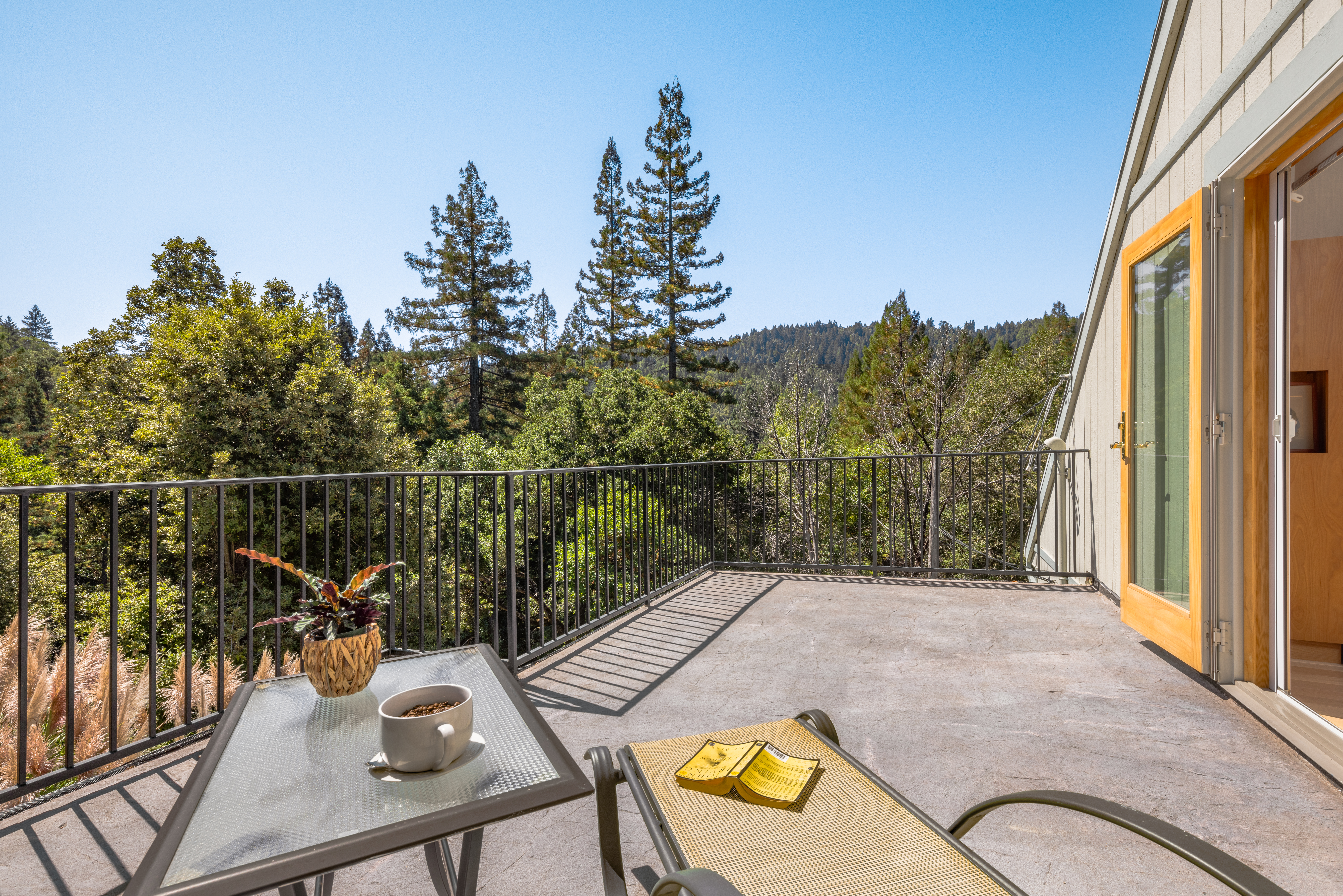  16149 Fern Way, Guerneville, CA 95446 - 物件實景
