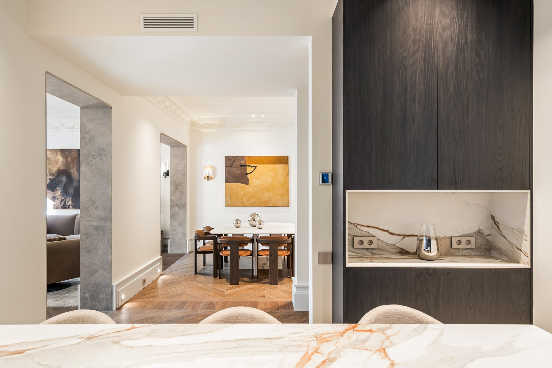  Spacious contemporary design flat in the center - 物件實景