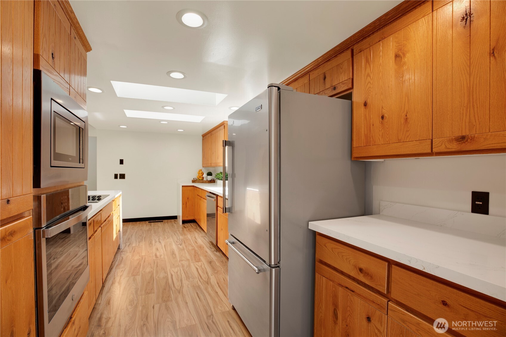 Maple Valley, Washington, 98038, United States, 3 Bedrooms Bedrooms, ,1 BathroomBathrooms,Residential,For Sale,1949722