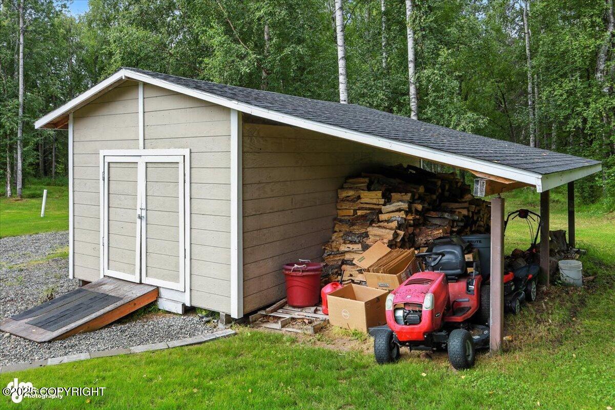 Wasilla, Alaska, 99654, United States, 5 Bedrooms Bedrooms, ,4 BathroomsBathrooms,Residential,For Sale,1974531