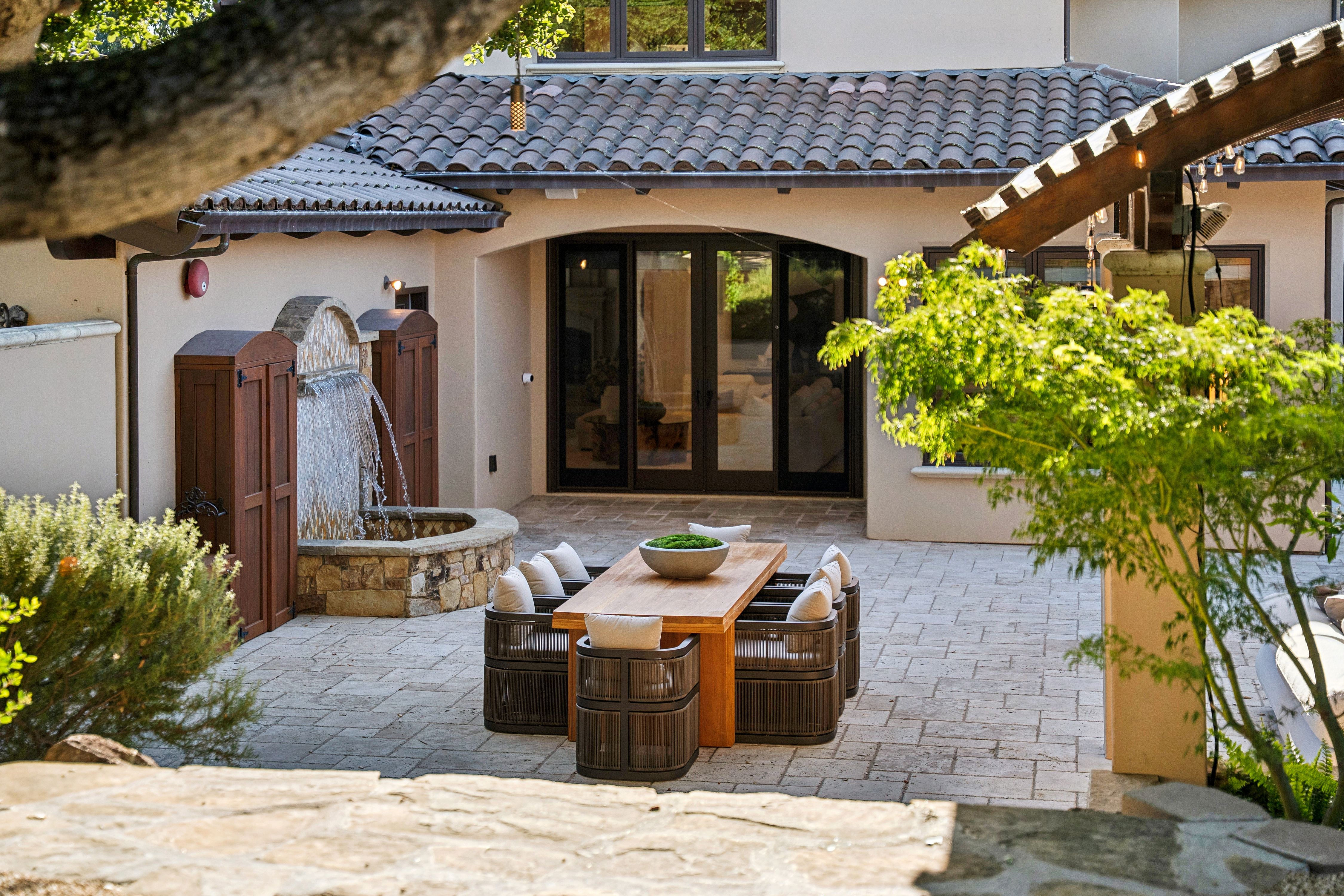  Private Mediterranean Estate with Breathtaking Views - 物件實景