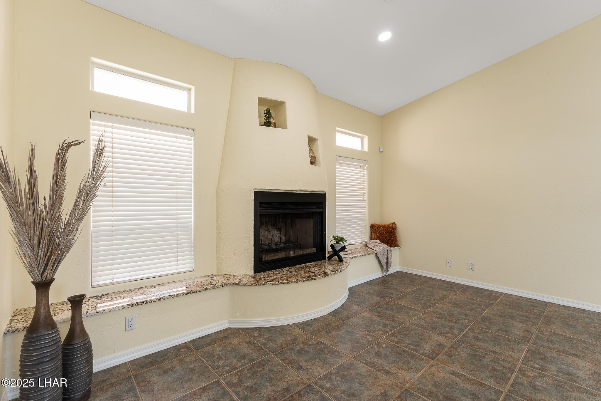 Lake Havasu City, Arizona, 86406, United States, 3 Bedrooms Bedrooms, ,2 BathroomsBathrooms,Residential,For Sale,1846694