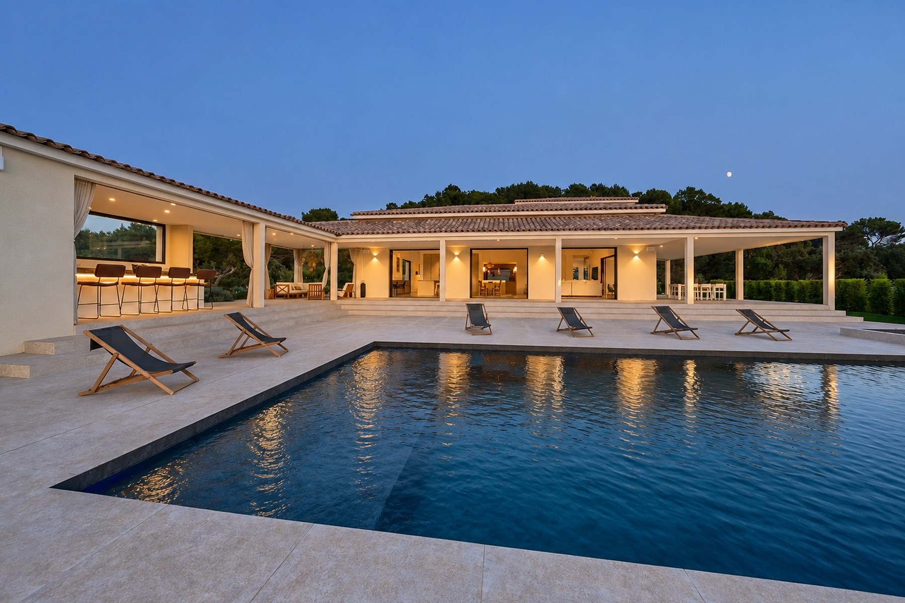  Mougins, private estate for sale, 533 sqm, panoramic views, guest house and 2.2… - 物件實景