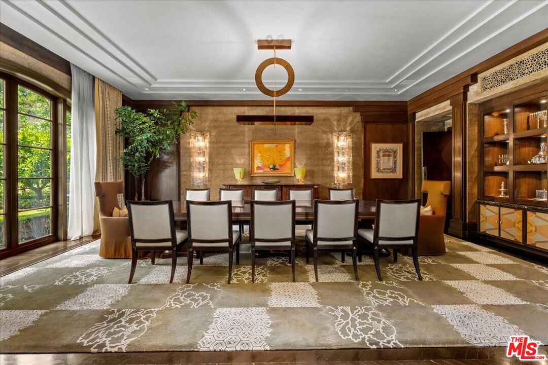 Beverly Hills, California, 90210, United States, 7 Bedrooms Bedrooms, ,15 BathroomsBathrooms,Residential,For Sale,1877085