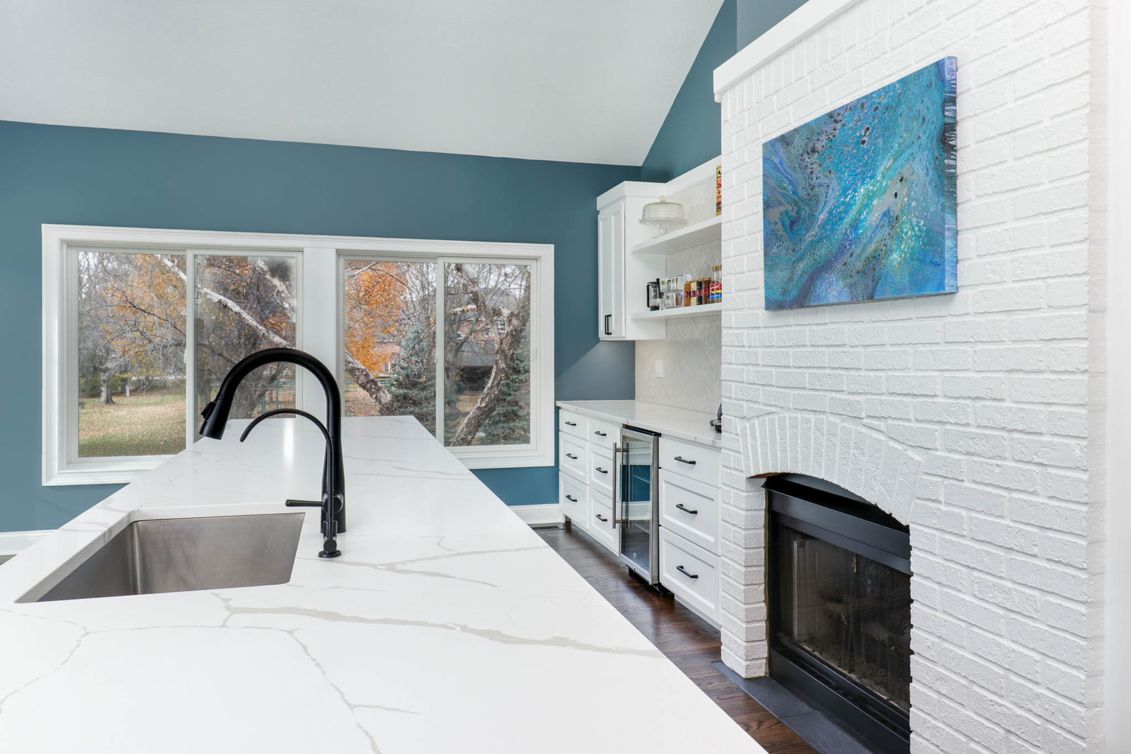 Bloomington, Illinois, 61704, United States, 5 Bedrooms Bedrooms, ,4 BathroomsBathrooms,Residential,For Sale,1991973