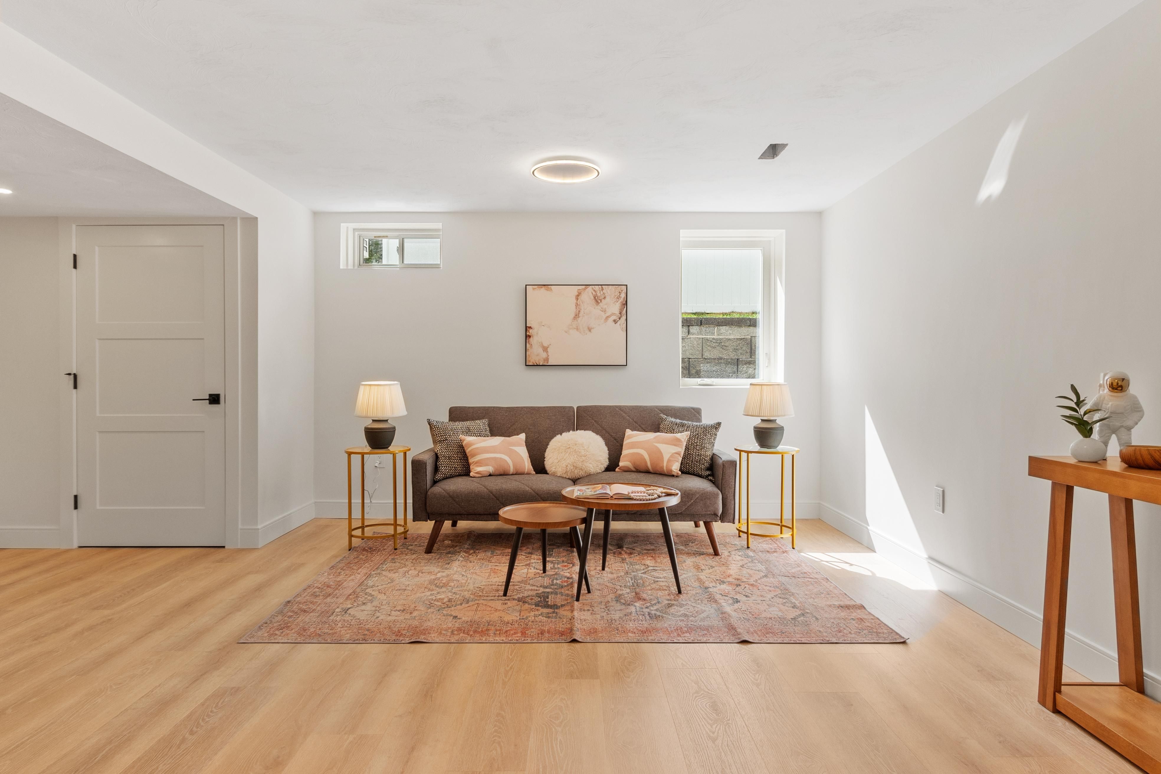  58 Neillian Street, Bedford, MA 01730 - 物件實景