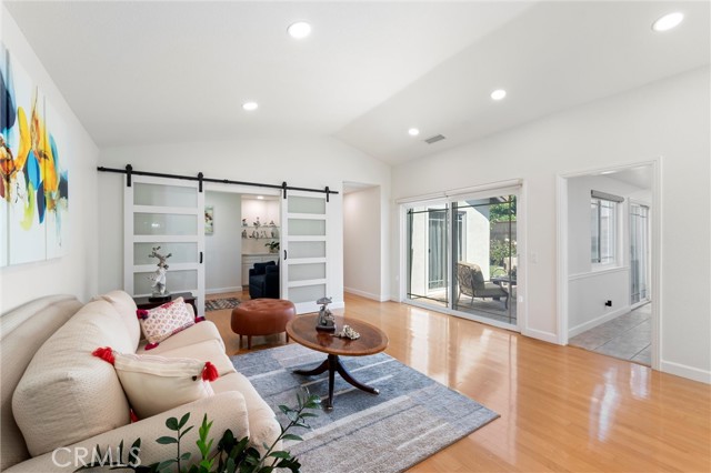 Anaheim Hills, California, 92808, United States, 4 Bedrooms Bedrooms, ,2 BathroomsBathrooms,Residential,For Sale,1983176