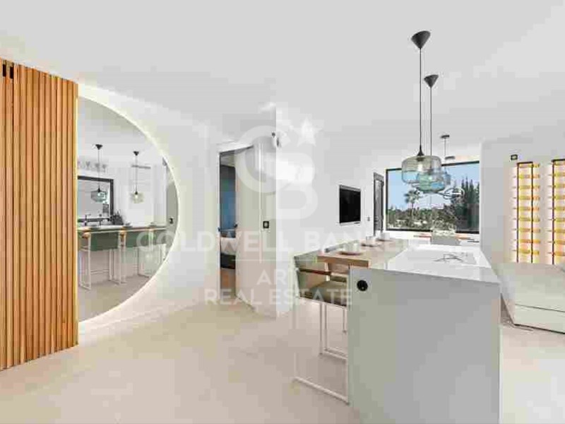 Marbella, Andalusia, ES, 3 Bedrooms Bedrooms, ,2 BathroomsBathrooms,Residential,For Sale,1794254