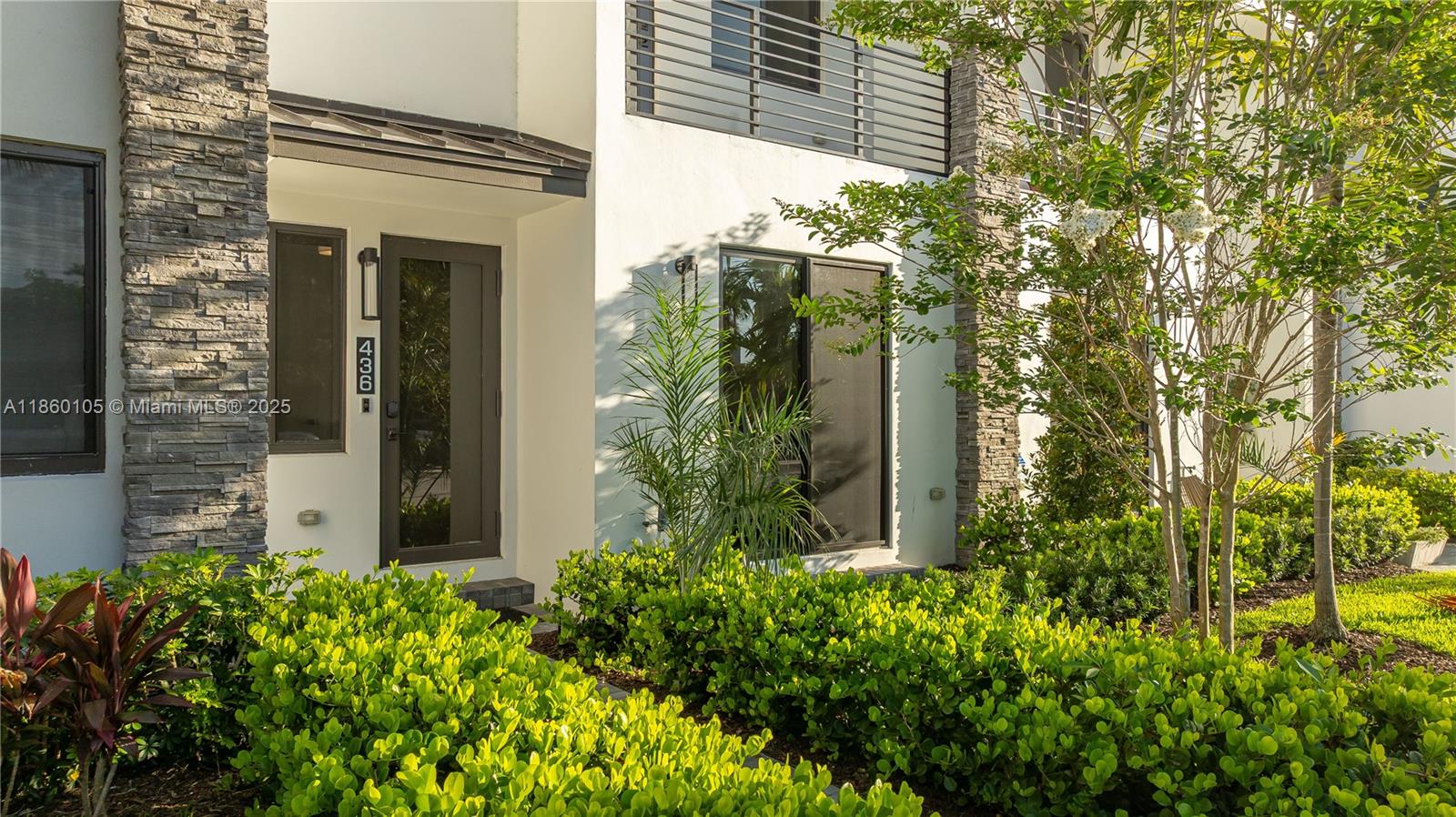 Fort Lauderdale, Florida, 33316, United States, 3 Bedrooms Bedrooms, ,4 BathroomsBathrooms,Residential,For Sale,1920890