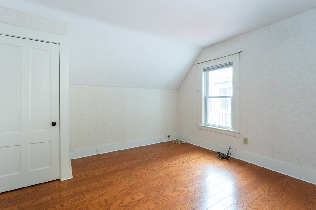 Milford, New Hampshire, 03055, United States, 4 Bedrooms Bedrooms, ,3 BathroomsBathrooms,Residential,For Sale,1862014