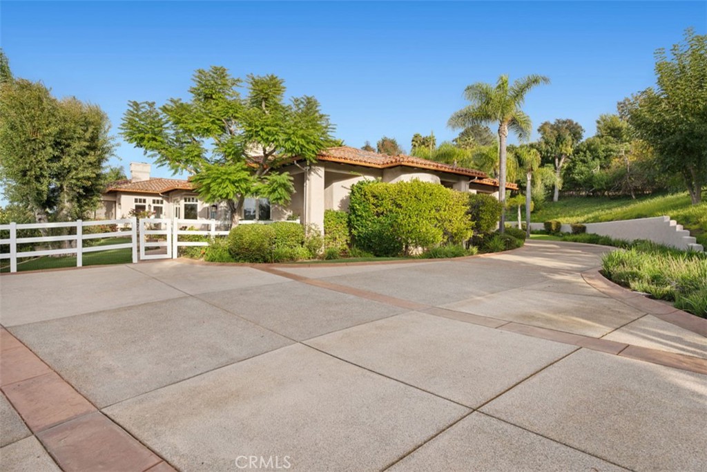 Rancho Santa Fe, California, 92067, United States, 5 Bedrooms Bedrooms, ,6 BathroomsBathrooms,Residential,For Sale,1989068