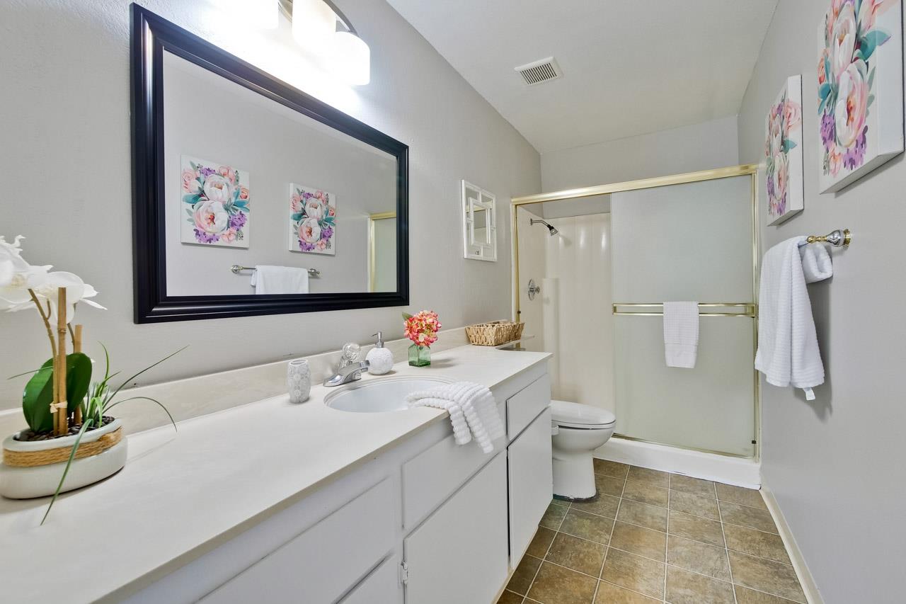 676 Galleon Ct, San Jose, California, 95133, United States, 3 Bedrooms Bedrooms, ,2 BathroomsBathrooms,Residential,For Sale,676 Galleon Ct,1664330