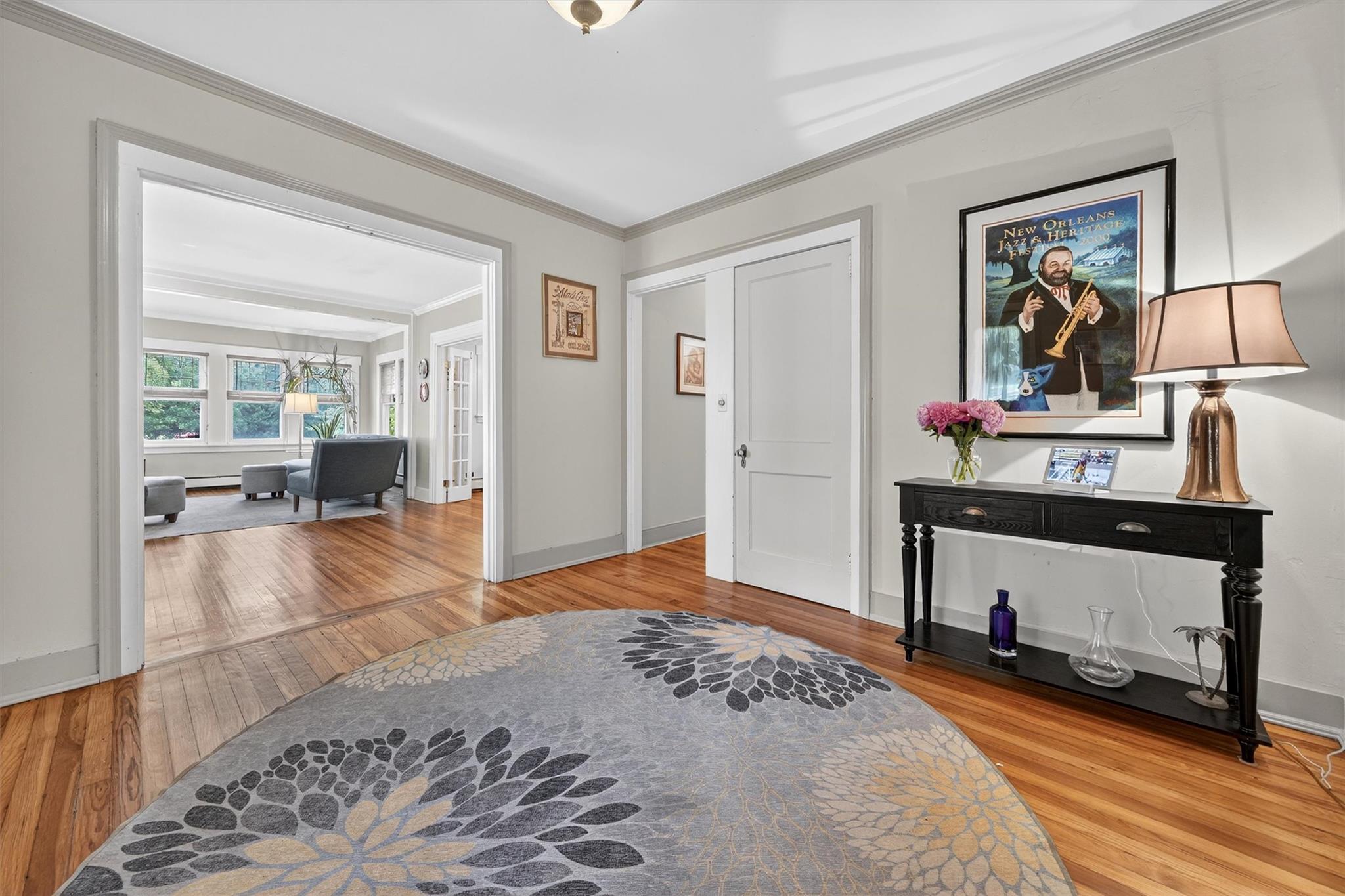 Airmont, New York, 10901, United States, 5 Bedrooms Bedrooms, ,3 BathroomsBathrooms,Residential,For Sale,1868827