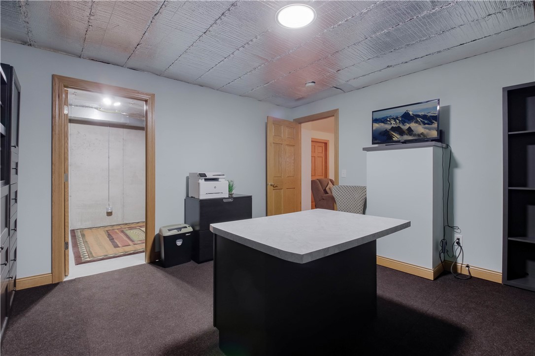 Chippewa Falls, Wisconsin, 54729, United States, 3 Bedrooms Bedrooms, ,4 BathroomsBathrooms,Residential,For Sale,1994232