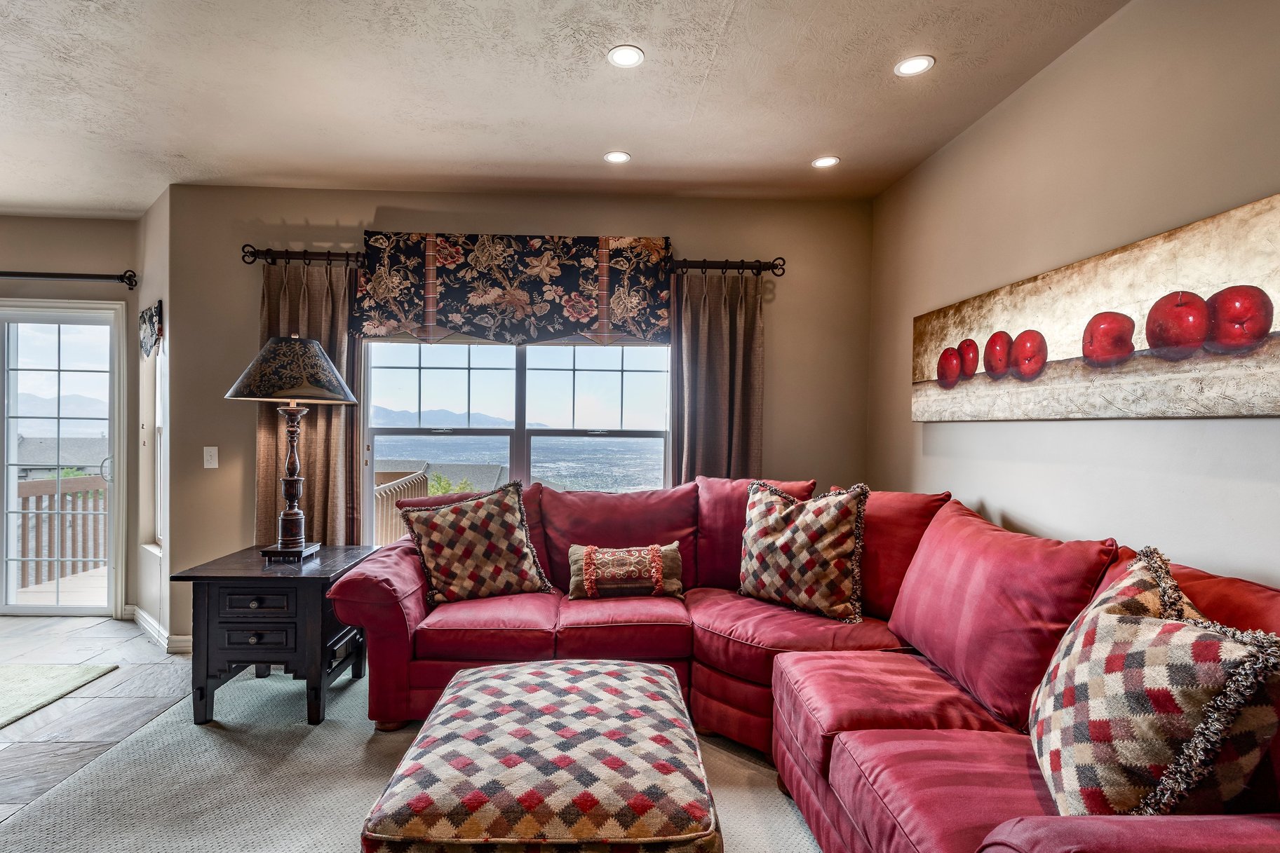  Suncrest Townhouse with Impeccable Valley Views - 物件實景