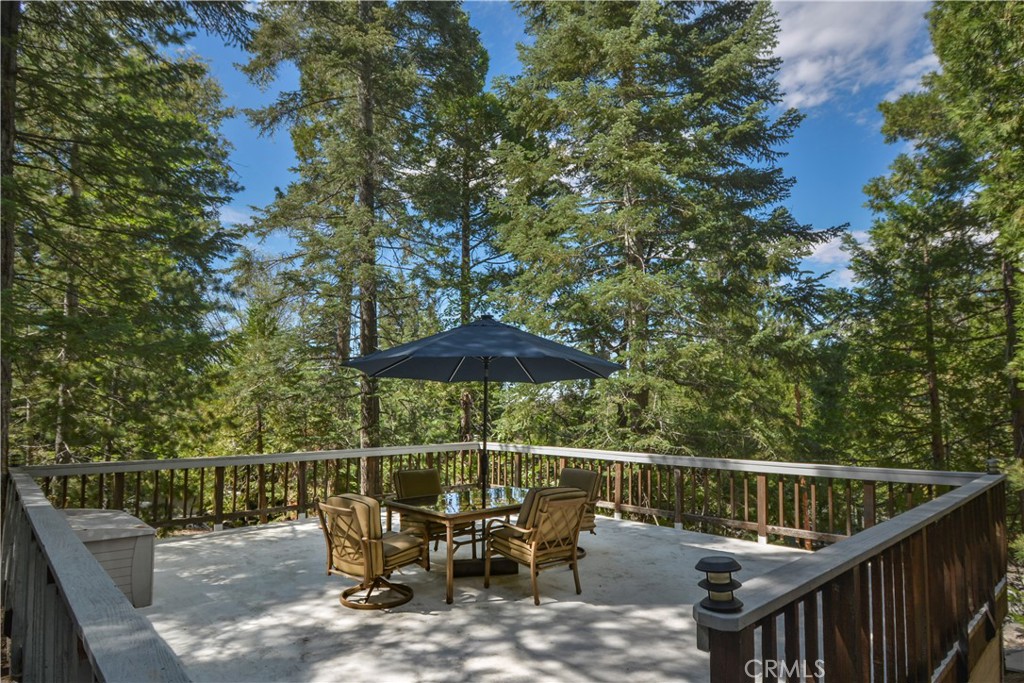 Lake Arrowhead, California, 92317, United States, 3 Bedrooms Bedrooms, ,3 BathroomsBathrooms,Residential,For Sale,1890346