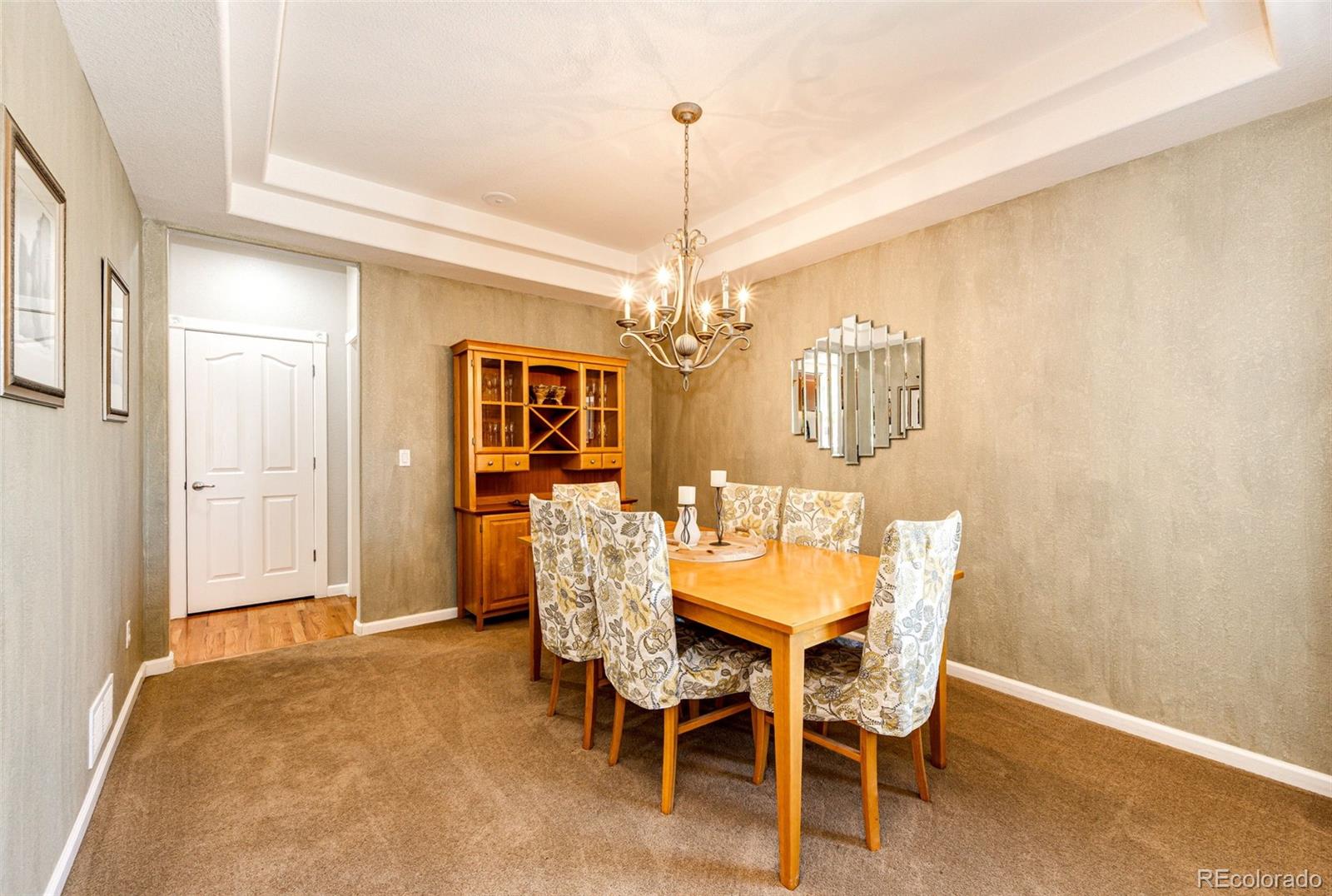 Aurora, Colorado, 80016, United States, 5 Bedrooms Bedrooms, ,3 BathroomsBathrooms,Residential,For Sale,1890934