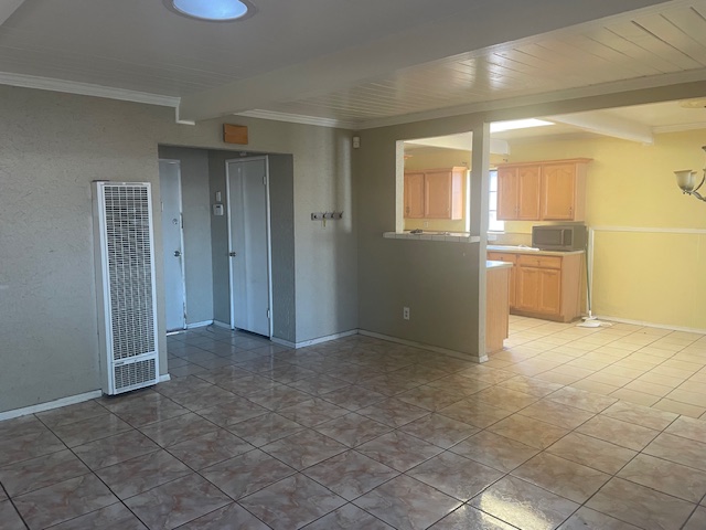 Salinas, California, 93906, United States, 4 Bedrooms Bedrooms, ,2 BathroomsBathrooms,Residential,For Sale,1974708