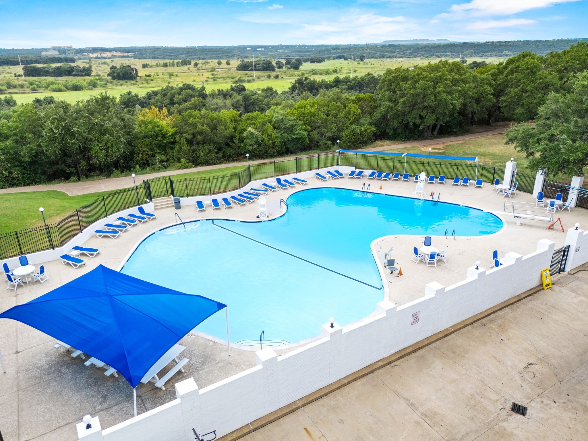 Granbury, Texas, 76049, United States, 3 Bedrooms Bedrooms, ,3 BathroomsBathrooms,Residential,For Sale,1927180